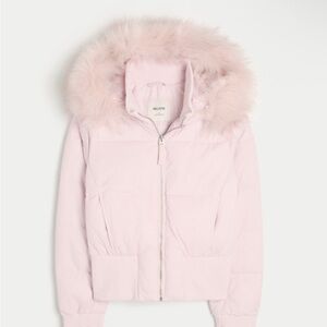 Hollister Light Pink Puffer Jacket with Faux Fur Trim